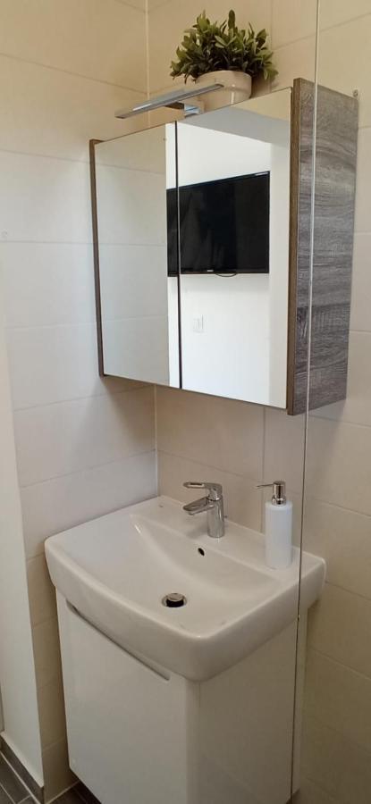 Apartments Davor Drage Εξωτερικό φωτογραφία