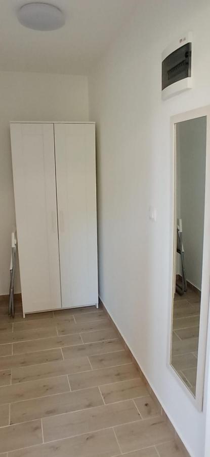 Apartments Davor Drage Εξωτερικό φωτογραφία