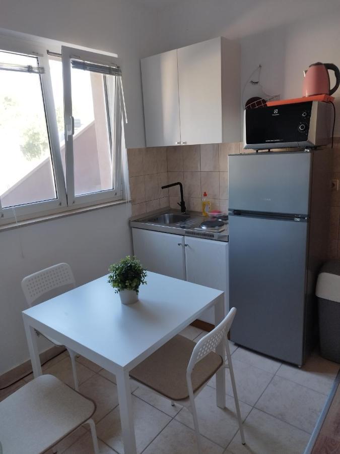 Apartments Davor Drage Εξωτερικό φωτογραφία