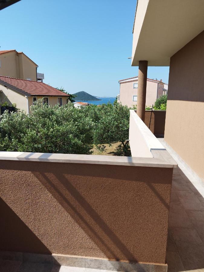 Apartments Davor Drage Εξωτερικό φωτογραφία