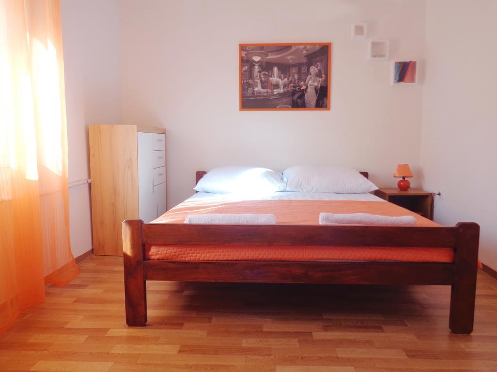 Apartments Davor Drage Εξωτερικό φωτογραφία